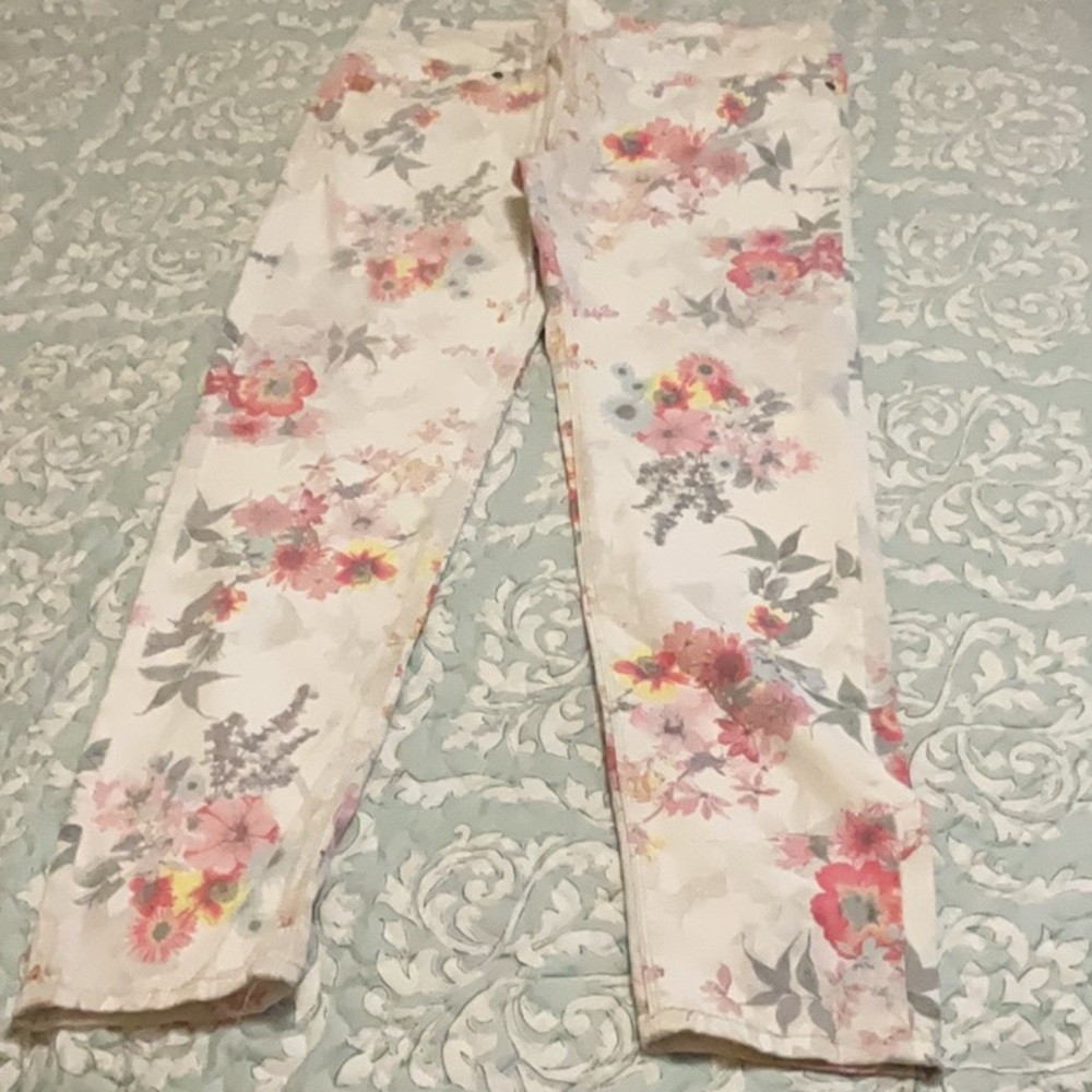 Lola jeans 16